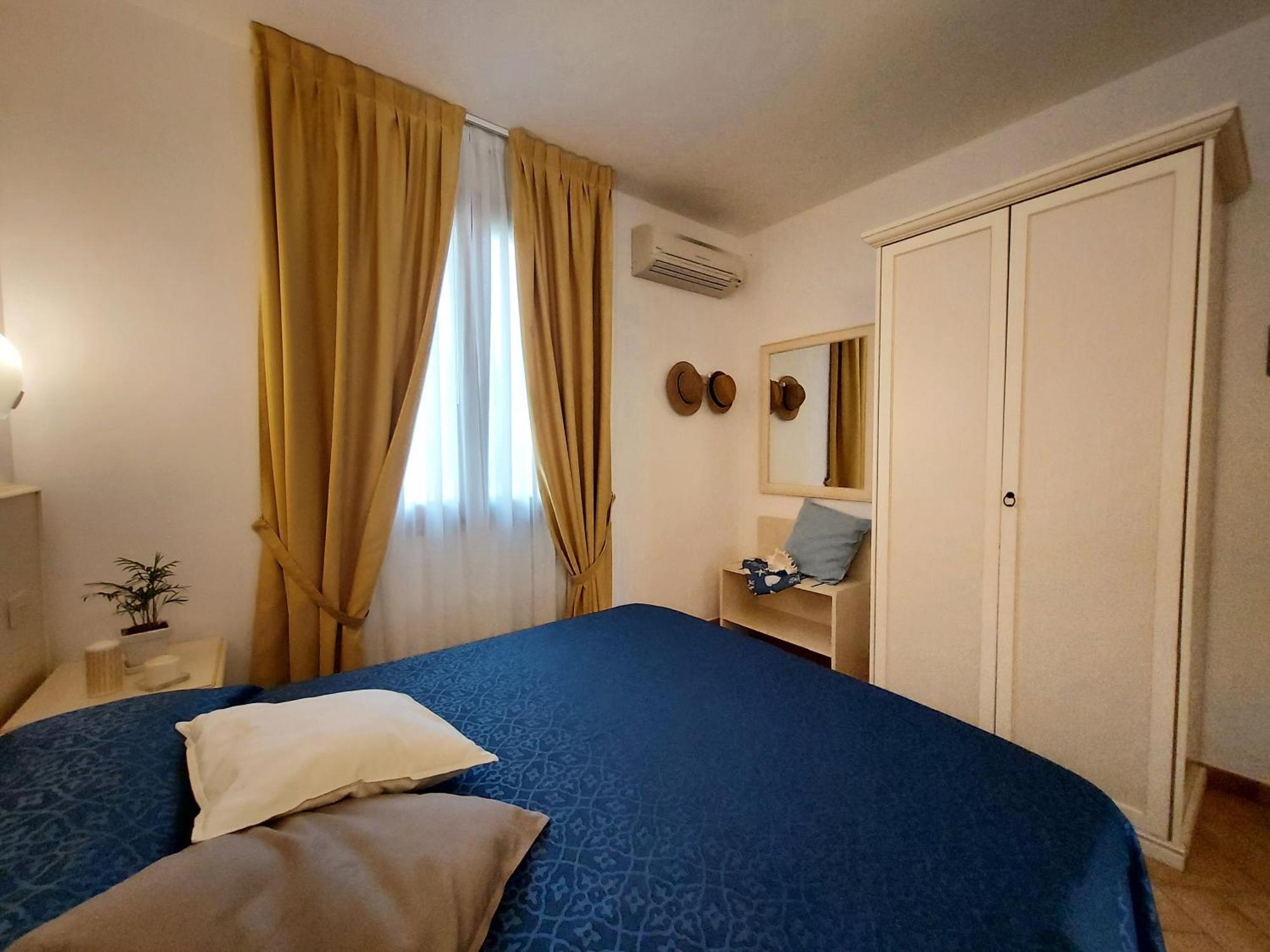 Lido Azzurro Residence Rta Capoliveri  Ruang foto