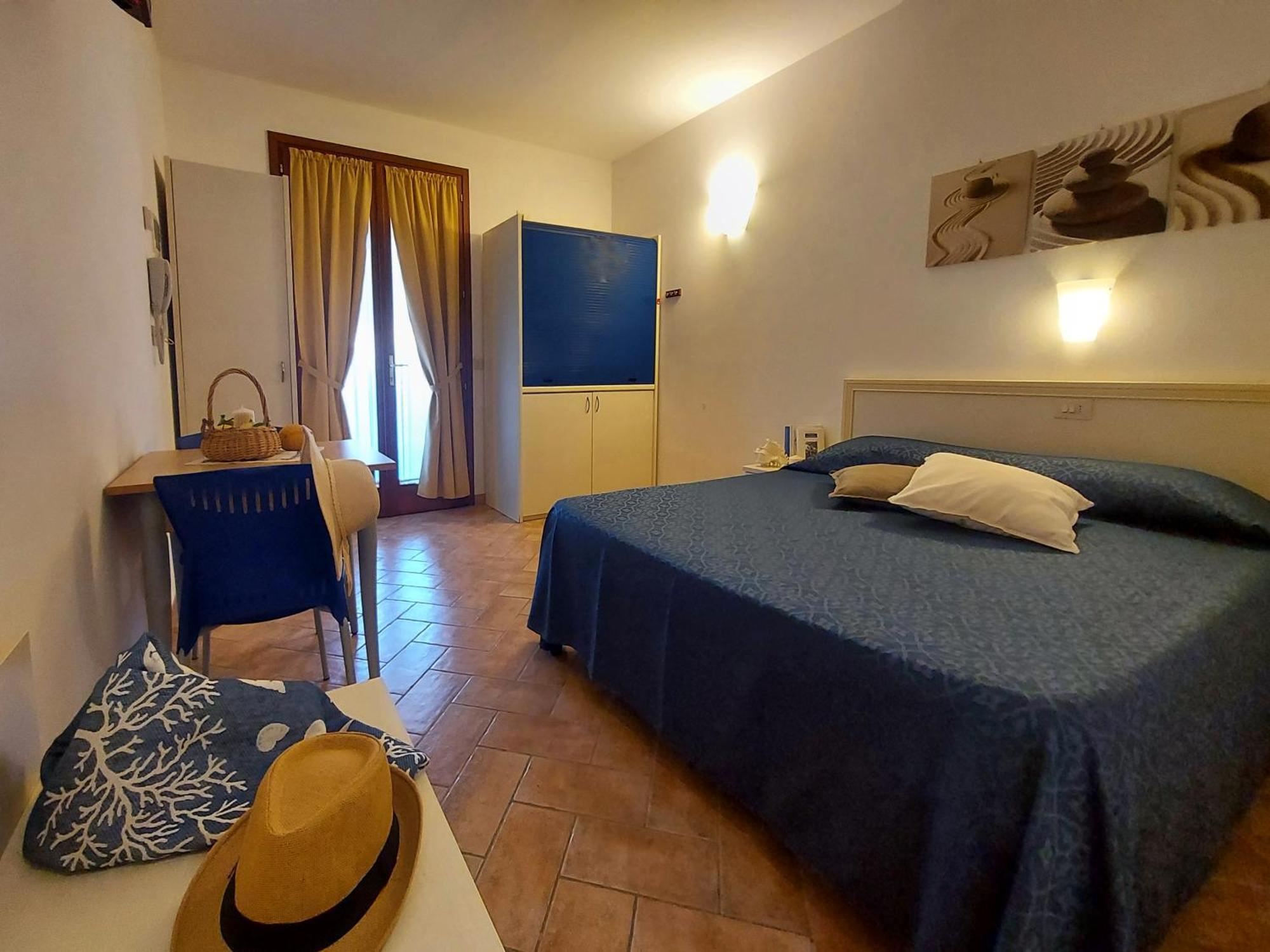 Lido Azzurro Residence Rta Capoliveri  Ruang foto