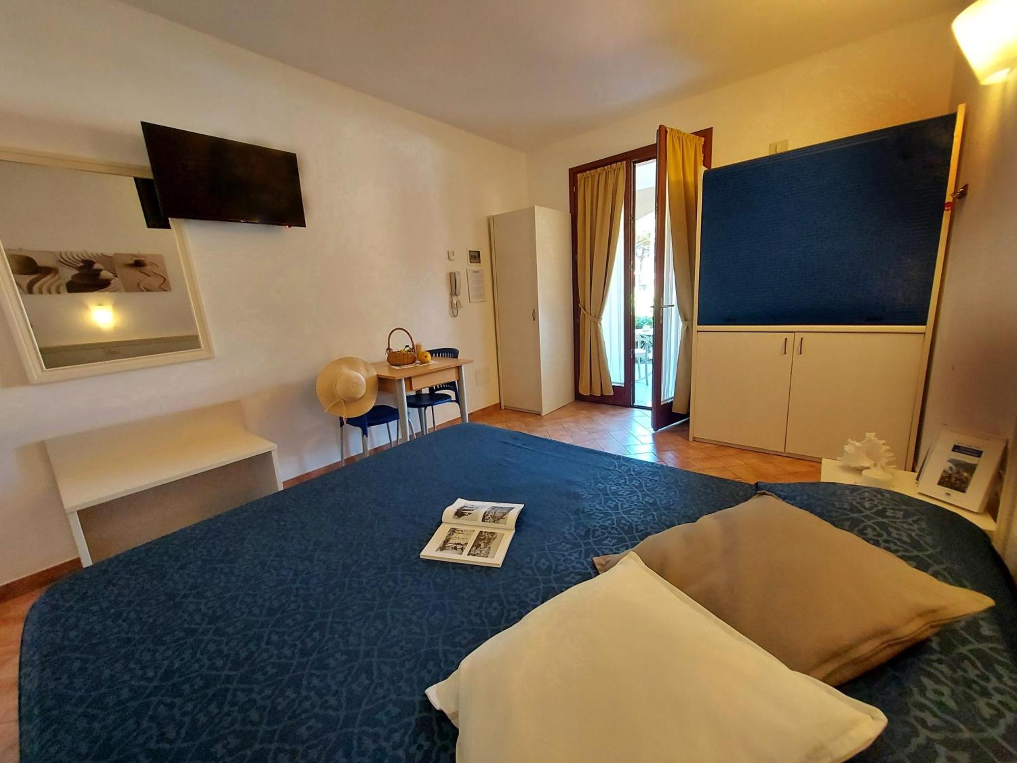 Lido Azzurro Residence Rta Capoliveri  Ruang foto