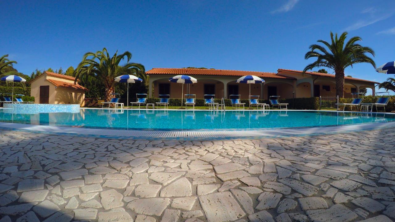 Lido Azzurro Residence Rta Capoliveri  Bagian luar foto