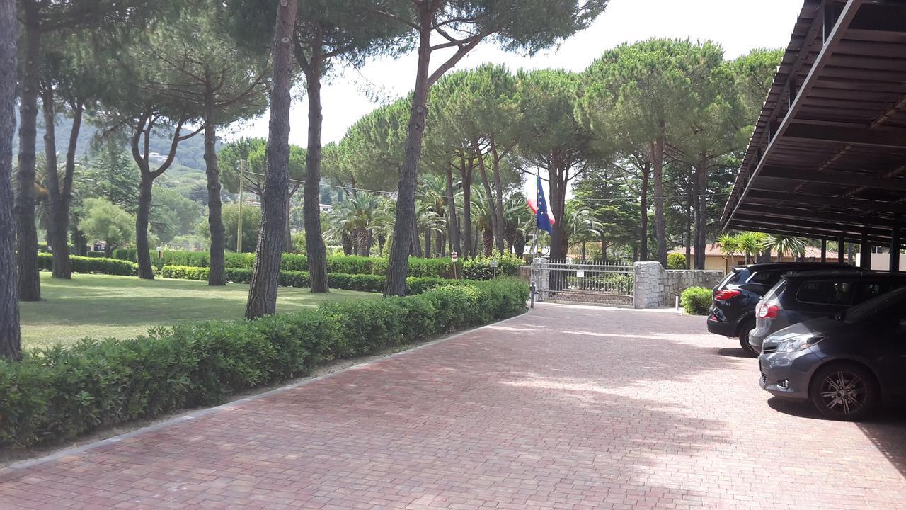 Lido Azzurro Residence Rta Capoliveri  Bagian luar foto