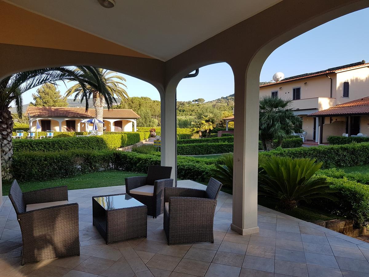Lido Azzurro Residence Rta Capoliveri  Bagian luar foto