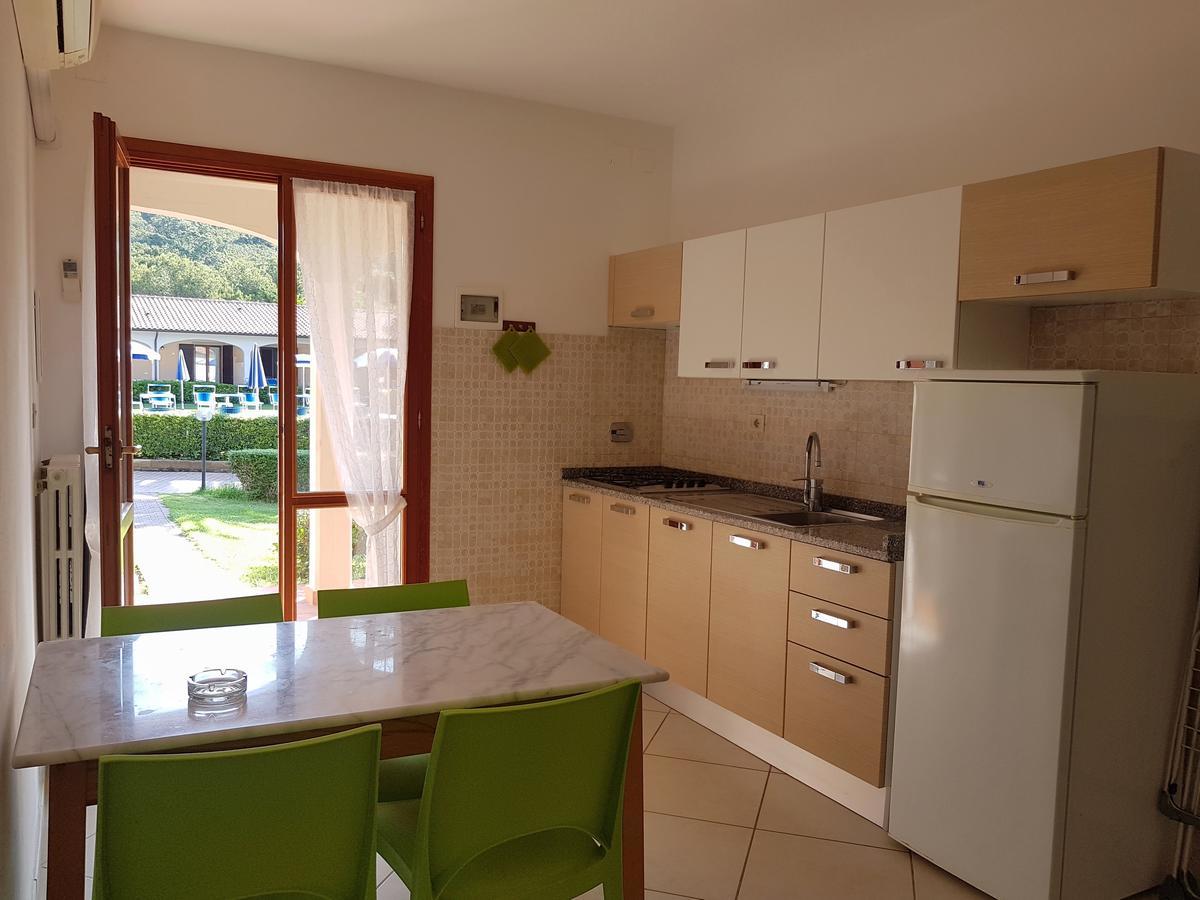 Lido Azzurro Residence Rta Capoliveri  Bagian luar foto