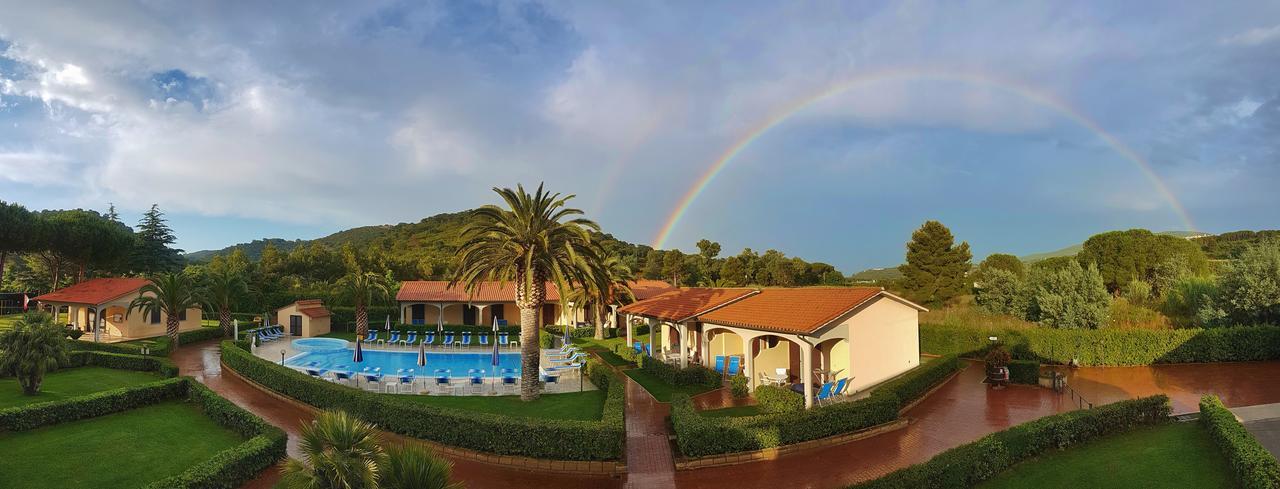 Lido Azzurro Residence Rta Capoliveri  Bagian luar foto